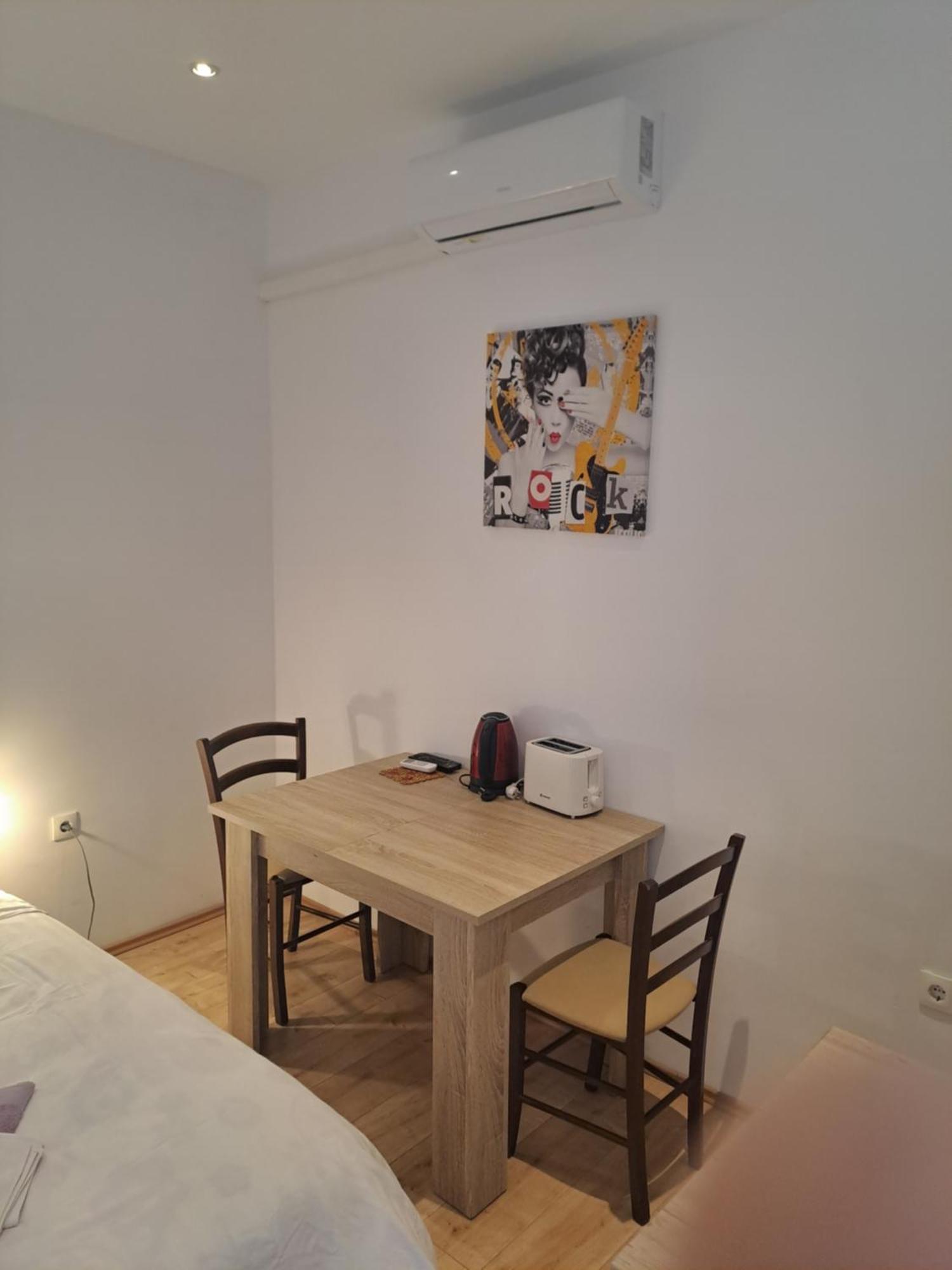 Zana Apartments Stari Grad  Kültér fotó