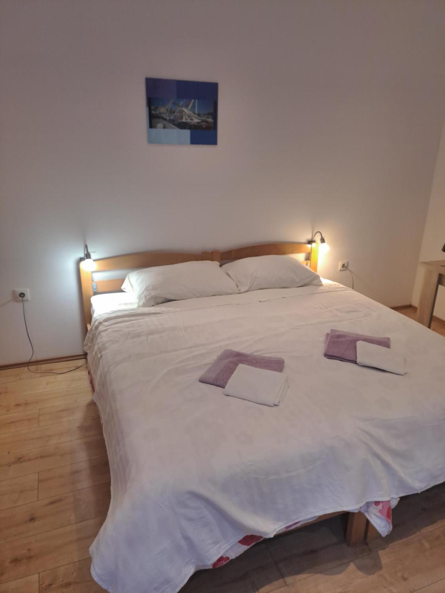 Zana Apartments Stari Grad  Kültér fotó